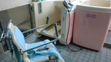 車イス利用者様対応の浴室